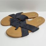 None Slide‎ Flat Women's Gray Sandals Size 8 Photo 1