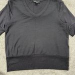 Athleta  Women’s Step Forward Sweatshirt Tee V-Neck Shortsleeve in Black M Photo 3