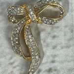 Vintage Bow Brooch Pin Rhinestones Gold Tone Photo 1