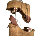 Steve Madden “Bikini” Cork Wedge Platform Wedge Sandals Size 11 Photo 1