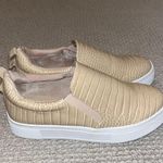 Lulus Sneakers Photo 1