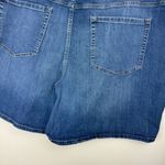 Lane Bryant  Mid Rise Girlfriend Shorts Sz 28 Flex Magic Waistband Dark Wash Photo 9