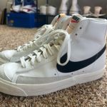 Nike Blazer Mid 77 Photo 0