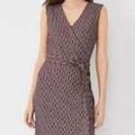 Ann Taylor  Petites EUC Womens Burgundy Maroon Chain Print Belted Sheath Dress 6P Photo 1