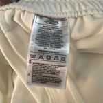 Adidas NWT Women’s  Select Off White Basketball Shorts MED Elastic/drawstring NEW Photo 5