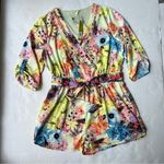 Gianni Bini floral Erynn Romper foam bouquet v neck waist tie size large Photo 0