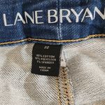Lane Bryant  Medium Wash Capri Jeans Size 22 Capri Denim with Cuffed Hems Photo 5