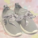 Bebe vintage Y2k Womams Silver Sneakers (7.5) Photo 2