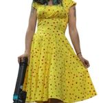 Gowntown Women’s Size M Yellow Red Floral Printed Short Sleeve Fit & Flare Dress Size M Photo 0