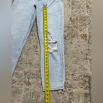 Abercrombie & Fitch  The Mom High Rise jeans size 8/29 light wash Photo 6