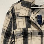 Lucky Brand NWT Women's Beige and Black Buffalo Plaid Oversized Shirt Jacket M Photo 6