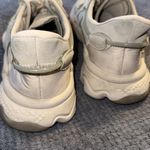 Adidas Ozweego Beige Off White Sneakers Women’s Size 6.5 Photo 5