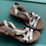 Natural Soul  Sandals SIZE 8.5 Photo 0