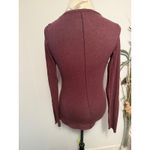 Lululemon  Long Sleeve Scoop Neck Shirt Burgundy Heathered Size Unknown Athletic Photo 2