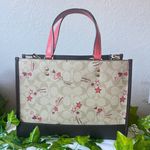 Coach Dempsey Carryall In Signature Canvas With Heart And Star Print ck573 Photo 0