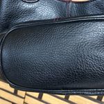 Black E Initial‎ Shoulder Purse Photo 4
