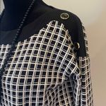 Cable & Gauge Black and White Grid Pattern Sweater  small Photo 1