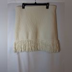 EXPRESS  cream colored high waisted fringe sweater mini skirt size XL Photo 10