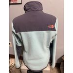 The North Face  Denali Women’s Medium Mint Green/Gray Full ZIP Jacket Photo 2