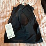 Lululemon  Keyhole Mesh Tank Photo 1