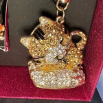 Rocawear Women’s Quartz Analog Watch with Bling Kitty Keychain Gift Set Gold Photo 2