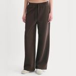 Everlane  Luxe Fleece Wide-Leg Sweatpant in Dark Chocolate, Size X-Small Photo 1