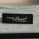 Young at Heart Lightweight V Photo 5