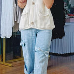 GRACE LILLY BOUTIQUE Kyleigh Button Sweater Vest White Size M Photo 0