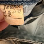 High Rise Star Distressed Blue Jeans Size 30 Photo 4