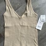 Aura  Women’s Medium/Large Ribbed Athletic Fit Tank Top Photo 0