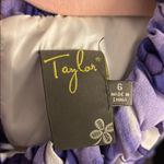 Stunning! Taylor SILK Purple and White Halter Sheath midi Dress Size 6 Photo 2