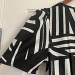 Karl Lagerfeld  Short‎ Sleeve Surplice Mini Dress - Size 10 - Black/White - NWT Photo 9