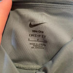 Nike One Dri-Fit Green High Rise 8” Length Athletic Biker Shorts Sz S NWT Photo 4