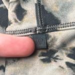 Lululemon Power Pivot Cropped Tank Top, Tie-Dye Photo 1