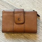 Fossil  Tan Leather Wallet with Gold Accents Photo 1
