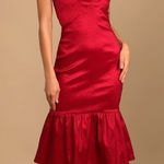 Lulus NWT  Bursting With Beauty Halter‎ Trumpet Midi Dress in Berry Red Size M Photo 0