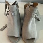 joe's jeans Joe's Jeans Cream Peep-Toe Heels Photo 2