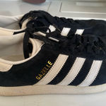 Adidas Gazelle Black with White Stripes Photo 0