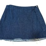Madewell size 6 Denim Raw-Him Mini Wrap Skirt Photo 0
