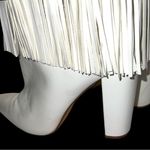 White super cute urban cowgirl style double fringed heeled boots! Size 8.5 Photo 5