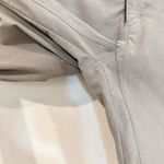 Kuhl  Women's Mid Rise Cargo Bermuda Outdoor Hiking Shorts Casual Summer in Gray‎ Photo 2