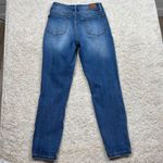 Judy Blue  Distressed Relaxed Fit Mid Rise Medium Wash Denim Jeans Women Size 26 Photo 7