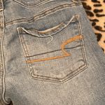 American Eagle JEAN Shorts Women’s Size 6 AE Midi Distressed Raw Hem Shorts Photo 6