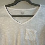 SO  White and Tan Fitted Short Sleeve Tee Size Small Pocketed V-Neck Workwear Photo 2