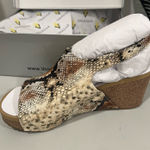 Very Volatile Volatile Women's Snakeskin Wedge Sandals Size 9 Photo 0