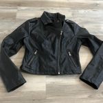 Women’s faux leather biker style jacket, small, pit to pit is 17, length is 18 Black Photo 4