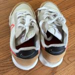 Nike  tennis shoes Photo 1