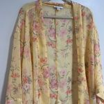 American Eagle Yellow and Pink Floral Kimono Cardigan One Size Photo 4
