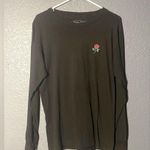 Eighty Eight  Long Sleeve shirt printed rose size medium lack unisex m trendy Photo 3