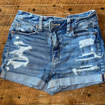 American Eagle mom jean distressed size 2 wedgie shorts Photo 0